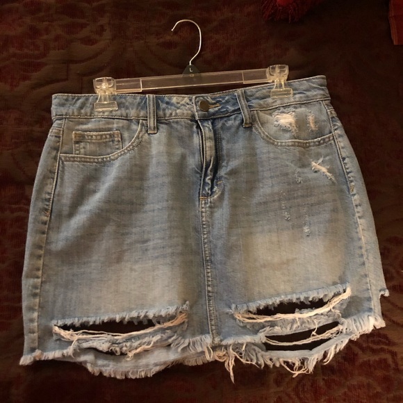 Cello Dresses & Skirts - Cello Distressed Denim Skirt Size Large